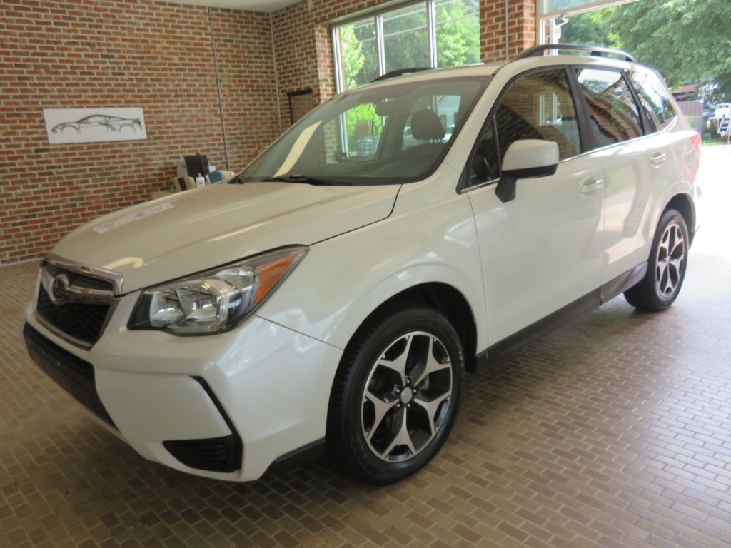 2015 SUBARU FORESTER