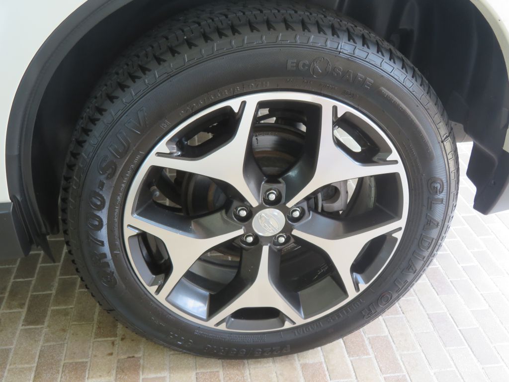 Photo 8 of this SUBARU FORESTER