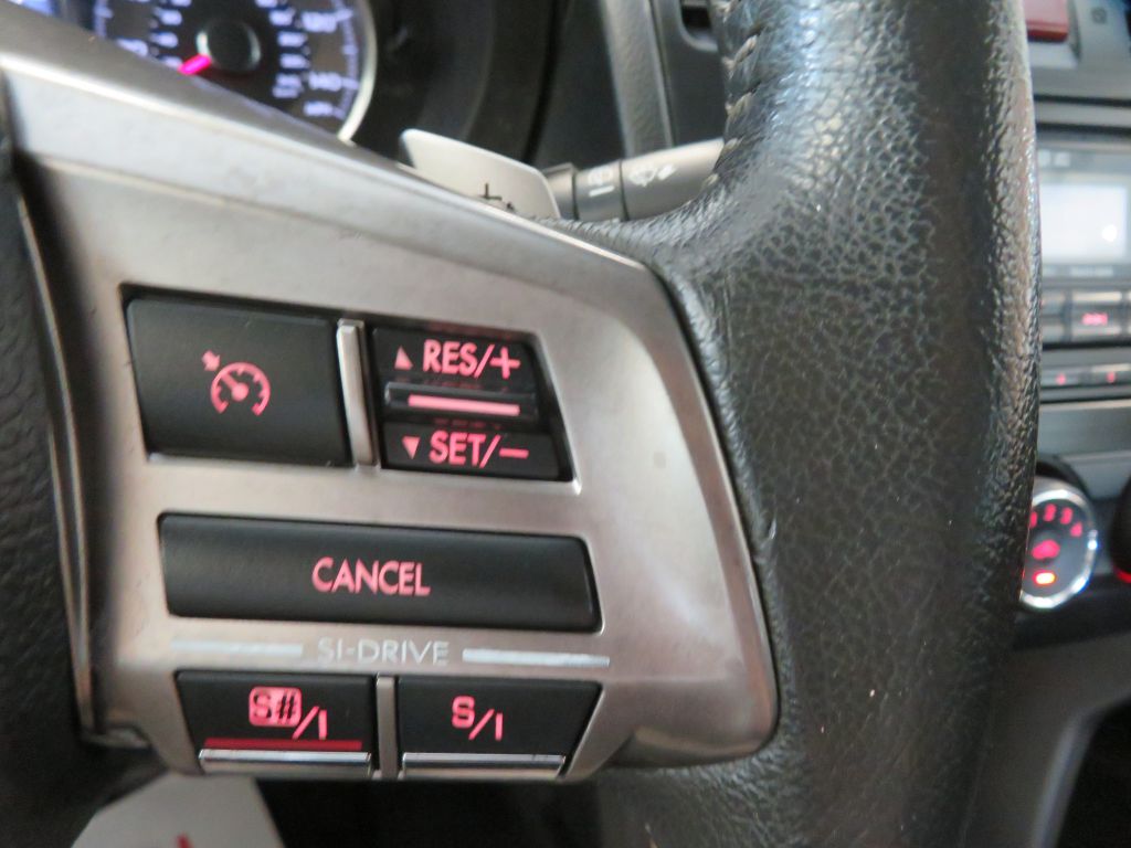 Photo 33 of this SUBARU FORESTER