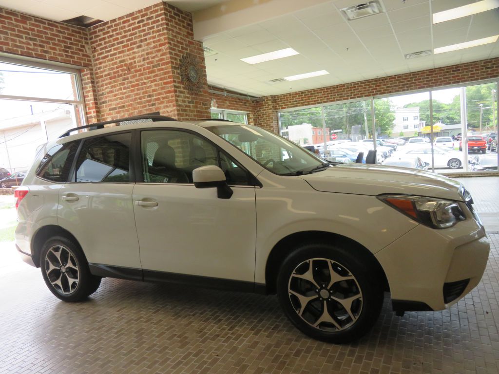 Photo 58 of this SUBARU FORESTER