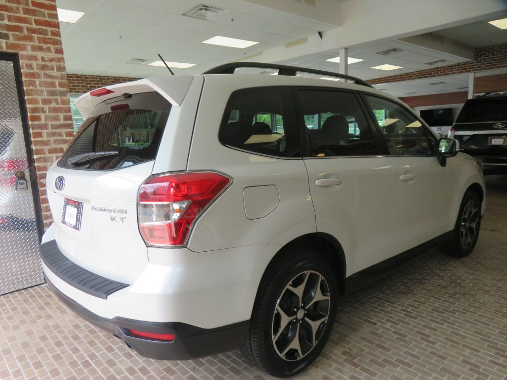 Photo 61 of this SUBARU FORESTER
