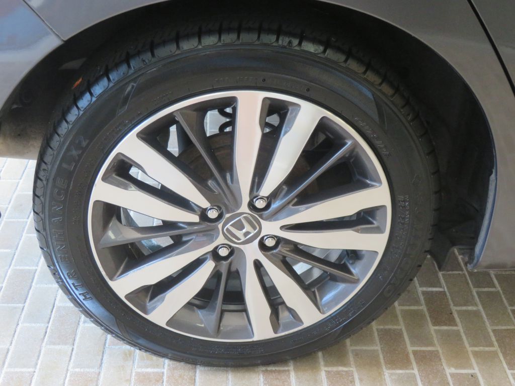 Photo 9 of this HONDA FIT