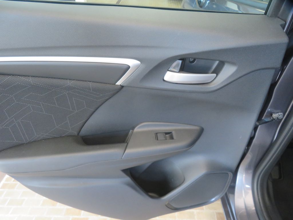 Photo 18 of this HONDA FIT