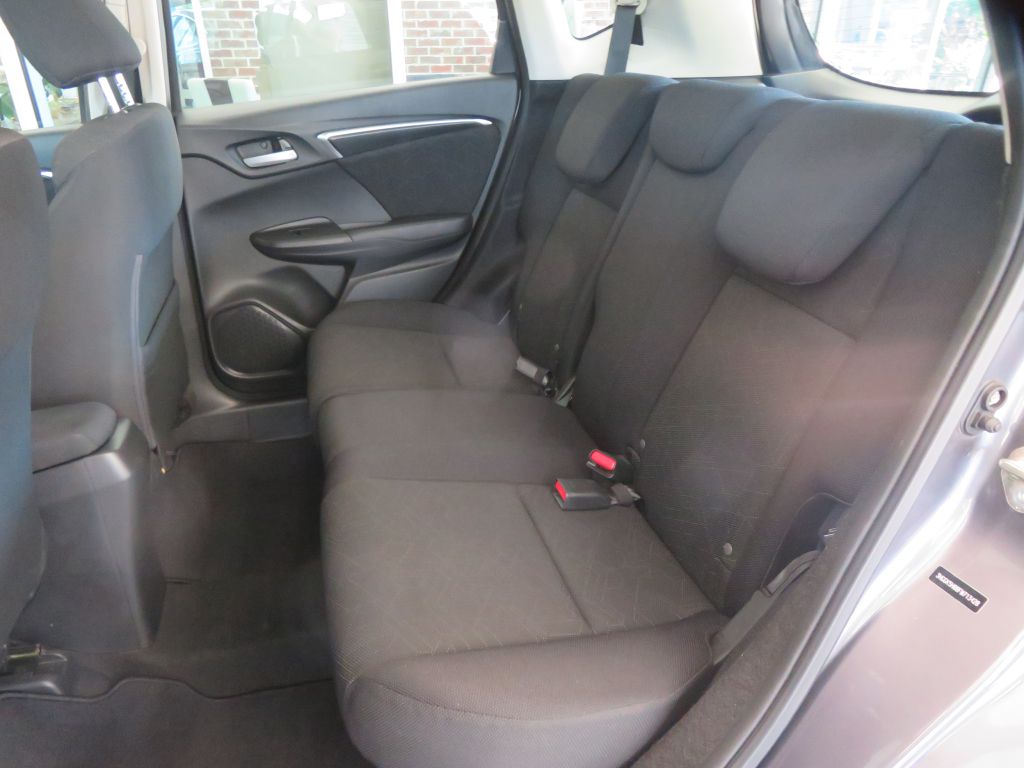 Photo 19 of this HONDA FIT