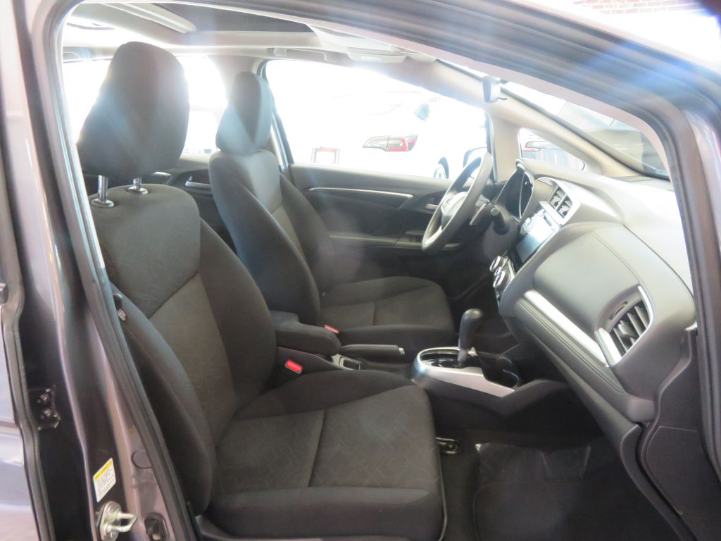 Photo 25 of this HONDA FIT
