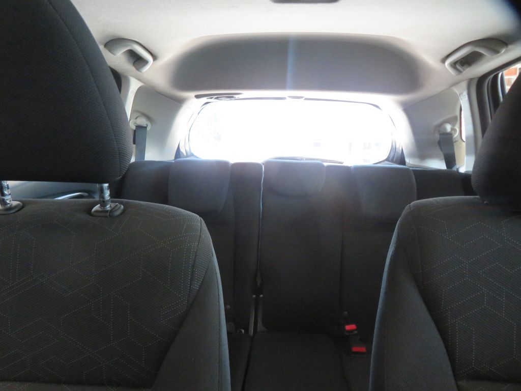 Photo 41 of this HONDA FIT