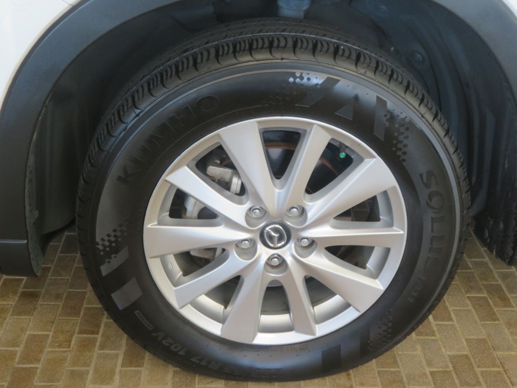 Photo 7 of this MAZDA CX-5