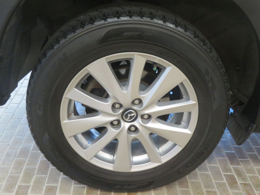 Photo 9 of this MAZDA CX-5