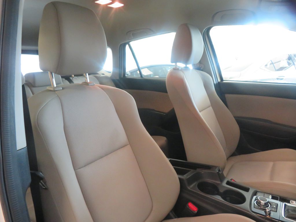 Photo 27 of this MAZDA CX-5