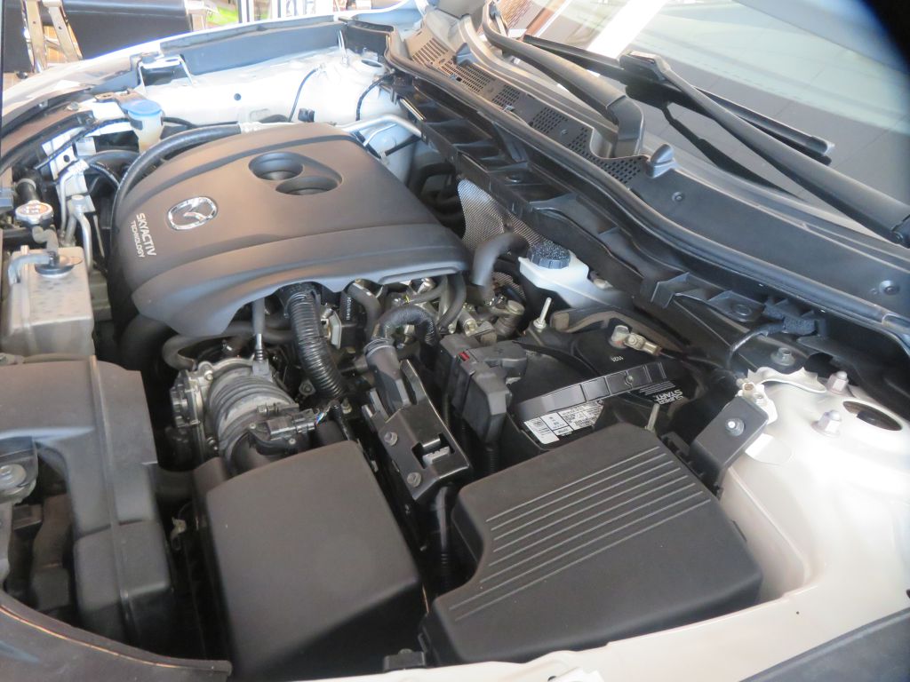 Photo 48 of this MAZDA CX-5