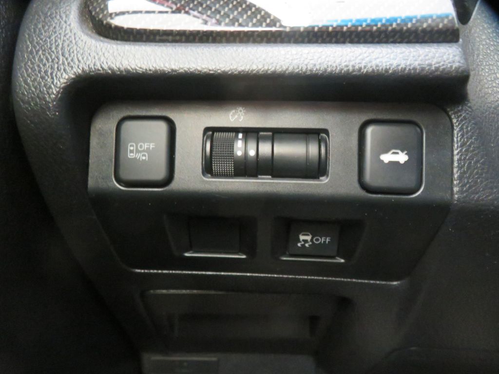 Photo 35 of this SUBARU WRX