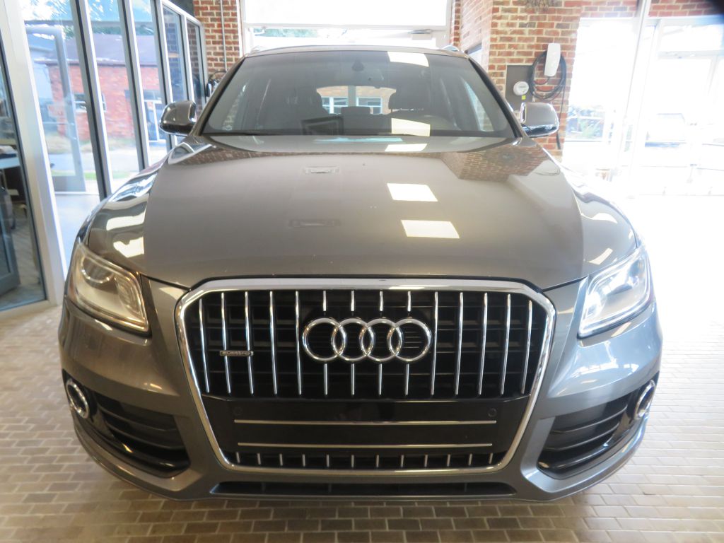 Photo 60 of this AUDI Q5