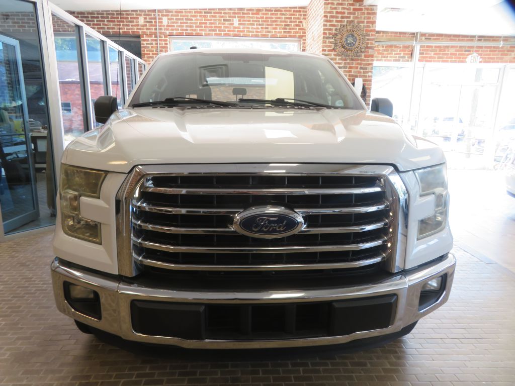 Photo 2 of this FORD F150