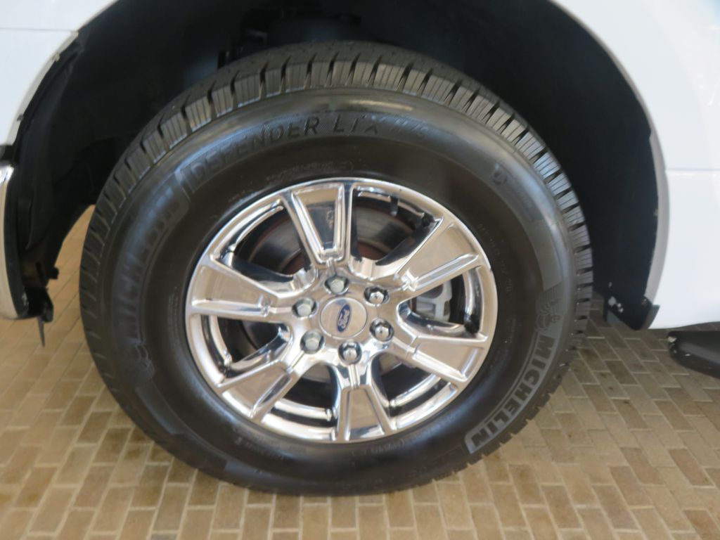 Photo 7 of this FORD F150