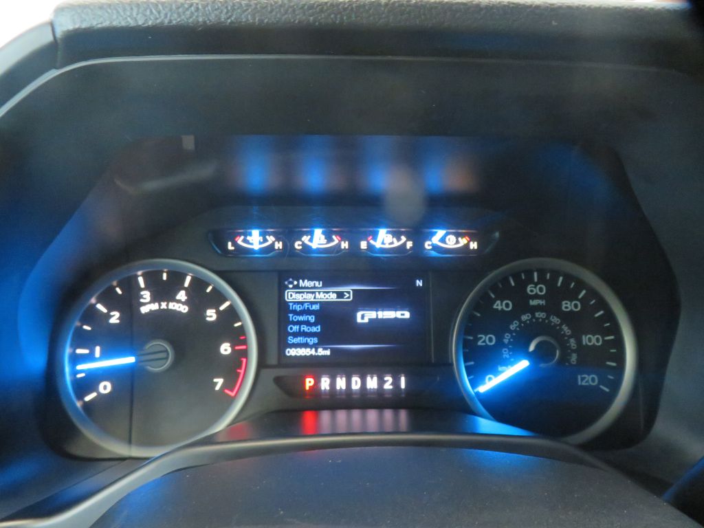 Photo 30 of this FORD F150