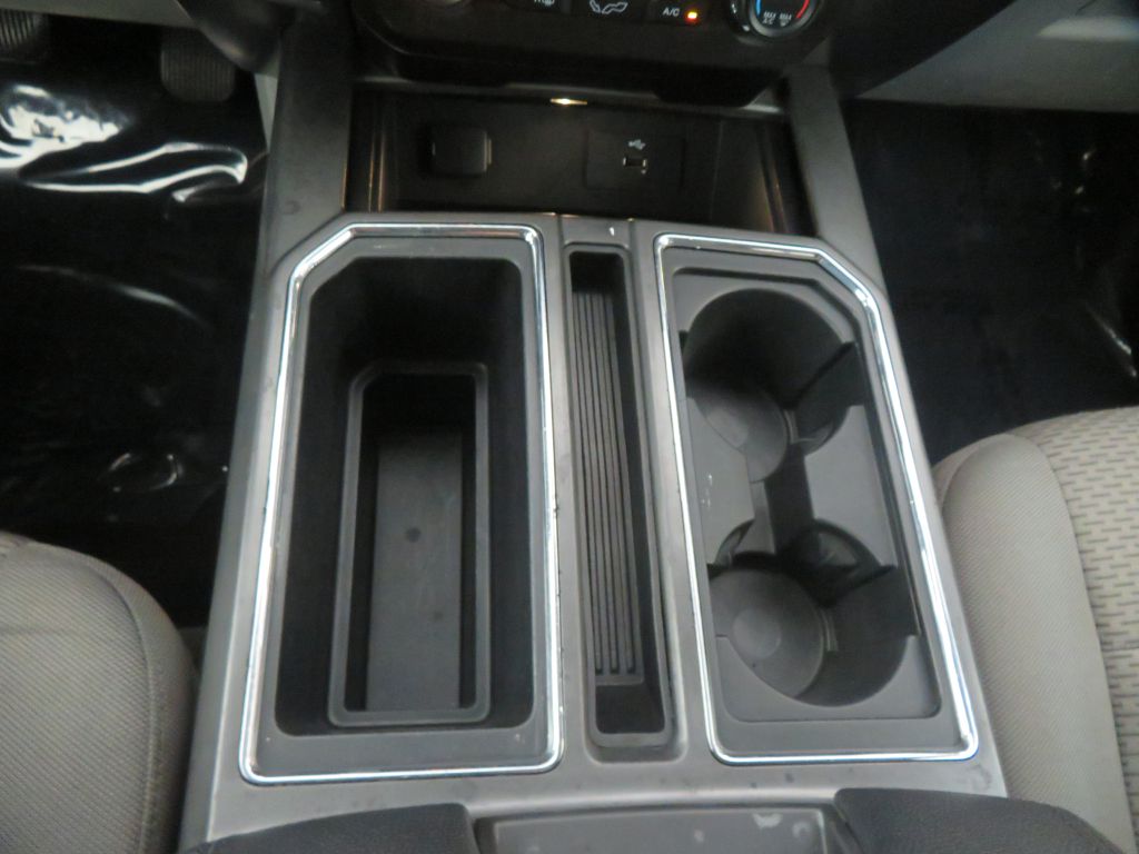 Photo 43 of this FORD F150
