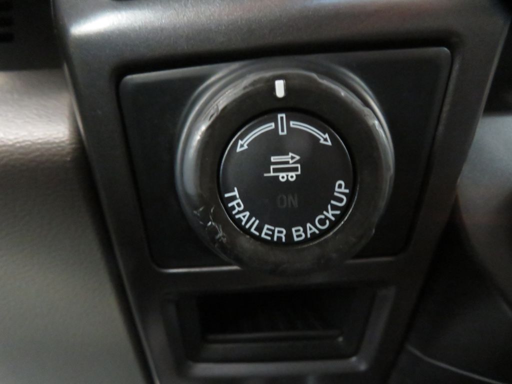 Photo 47 of this FORD F150