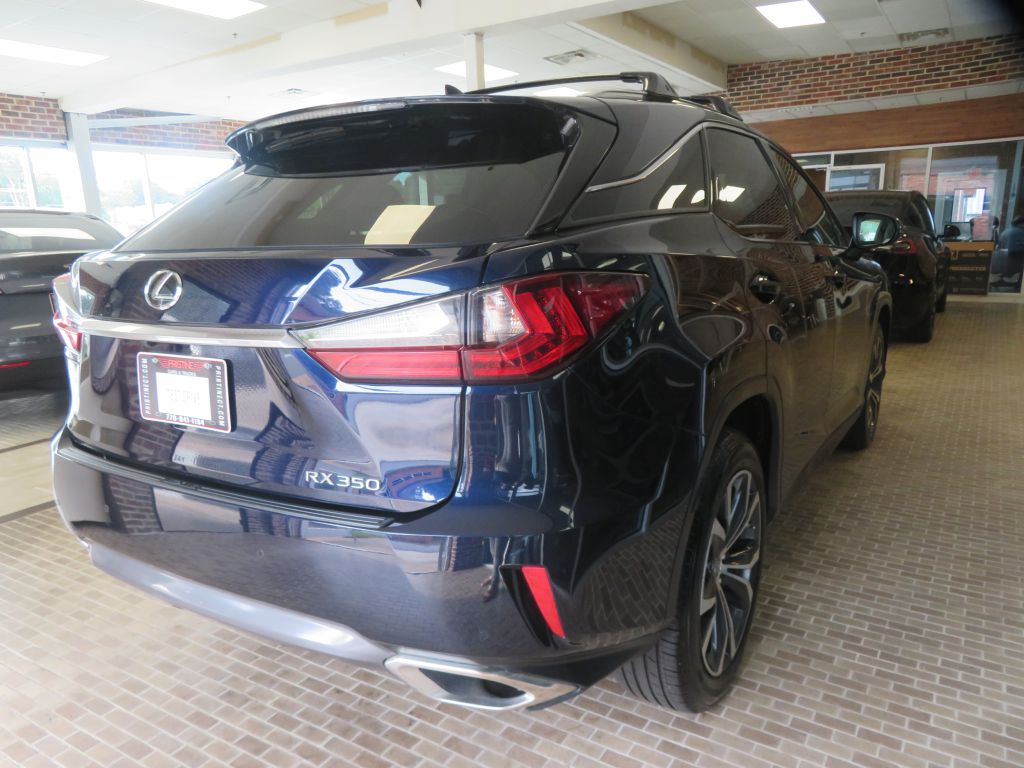 Photo 4 of this LEXUS RX
