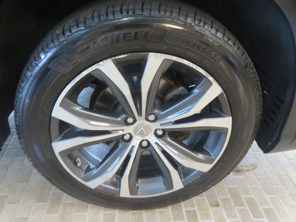 Photo 10 of this LEXUS RX
