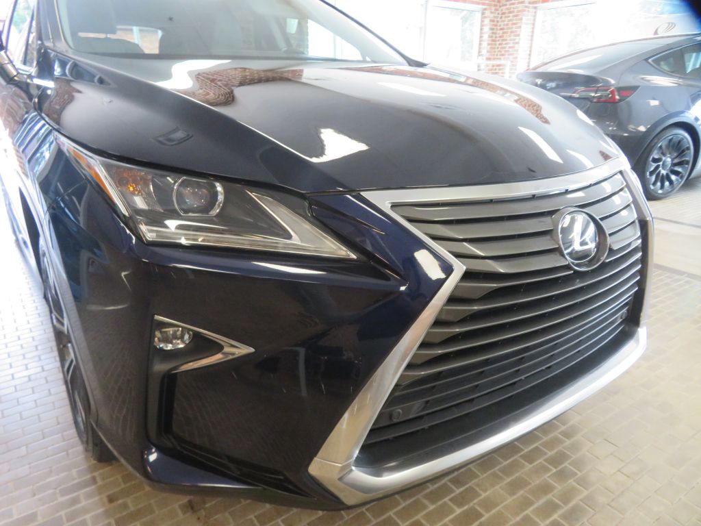 Photo 67 of this LEXUS RX