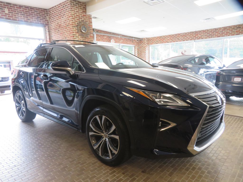 Photo 68 of this LEXUS RX
