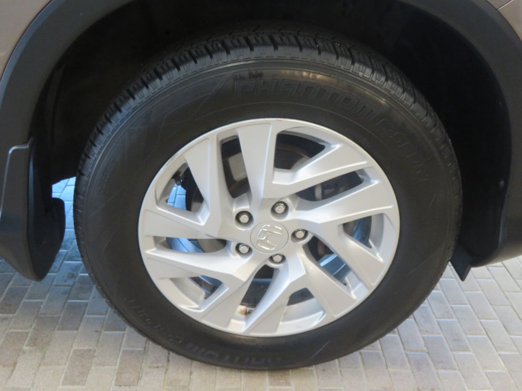 Photo 10 of this HONDA CR-V