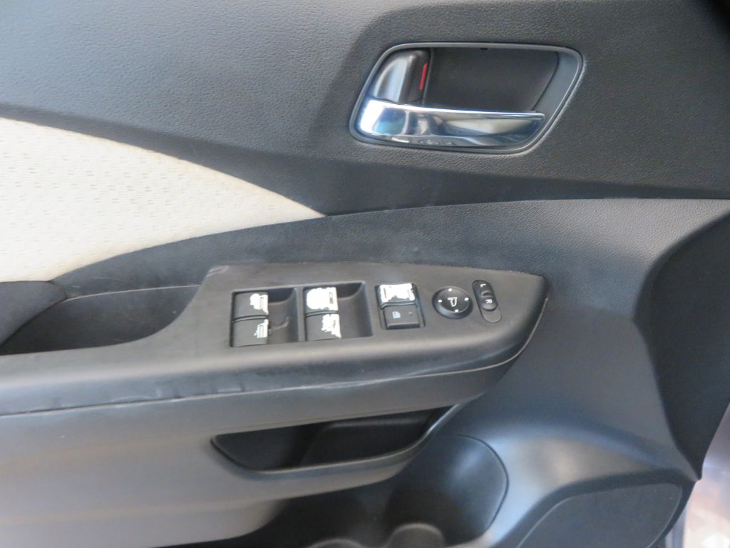 Photo 12 of this HONDA CR-V