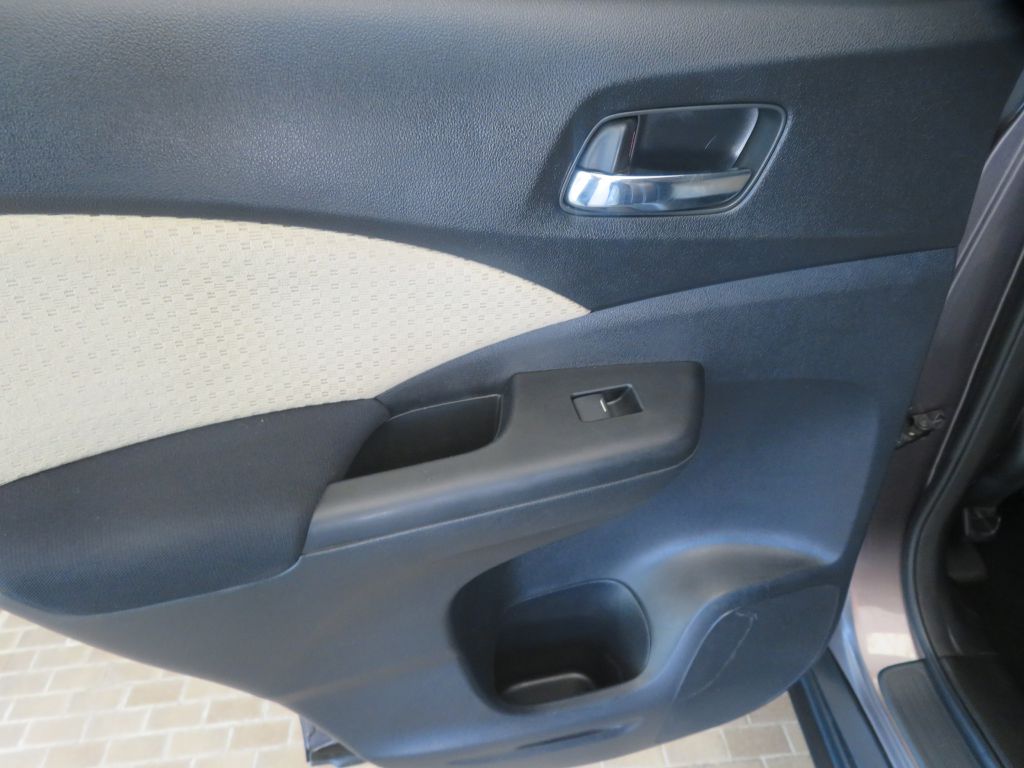 Photo 16 of this HONDA CR-V