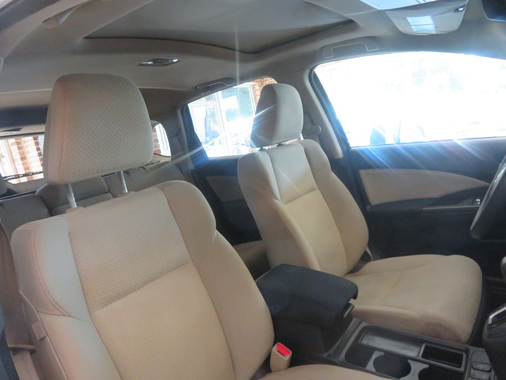 Photo 25 of this HONDA CR-V