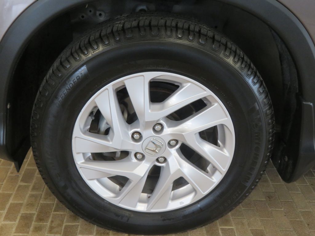 Photo 7 of this HONDA CR-V