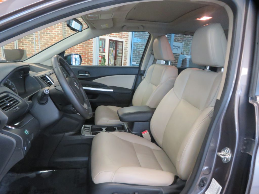 Photo 15 of this HONDA CR-V