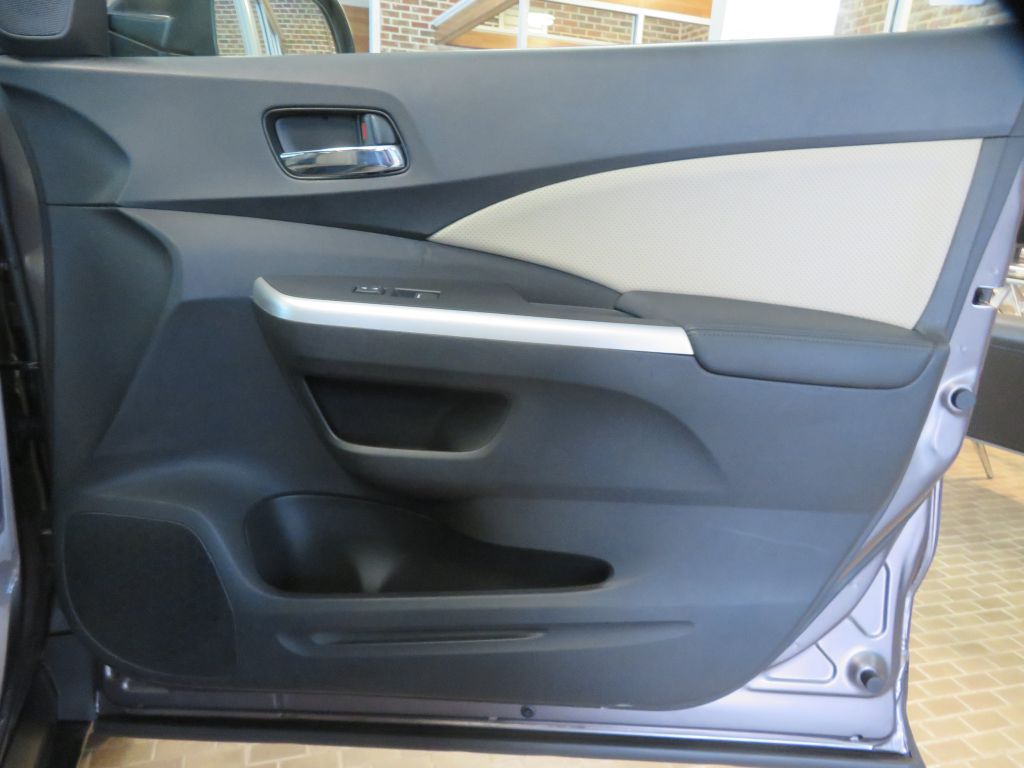 Photo 23 of this HONDA CR-V