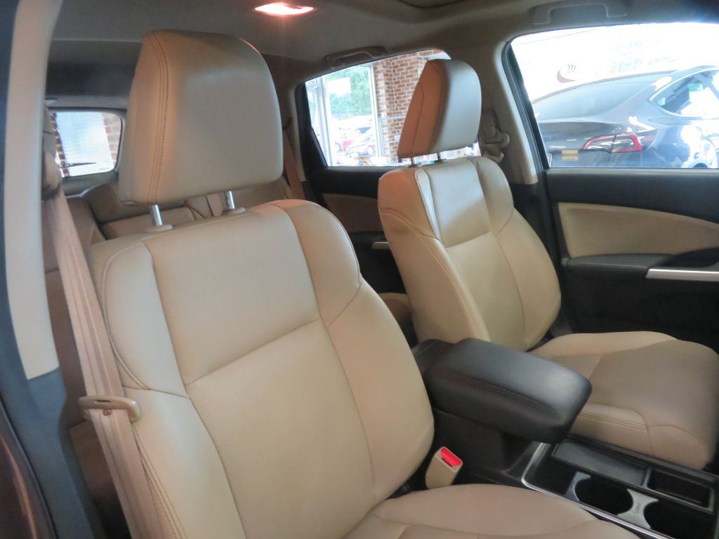 Photo 27 of this HONDA CR-V