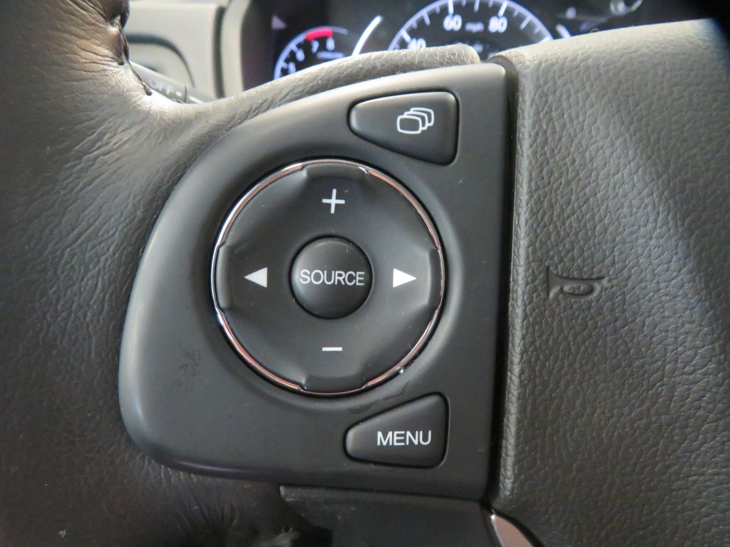 Photo 32 of this HONDA CR-V