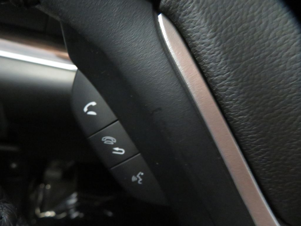 Photo 33 of this HONDA CR-V