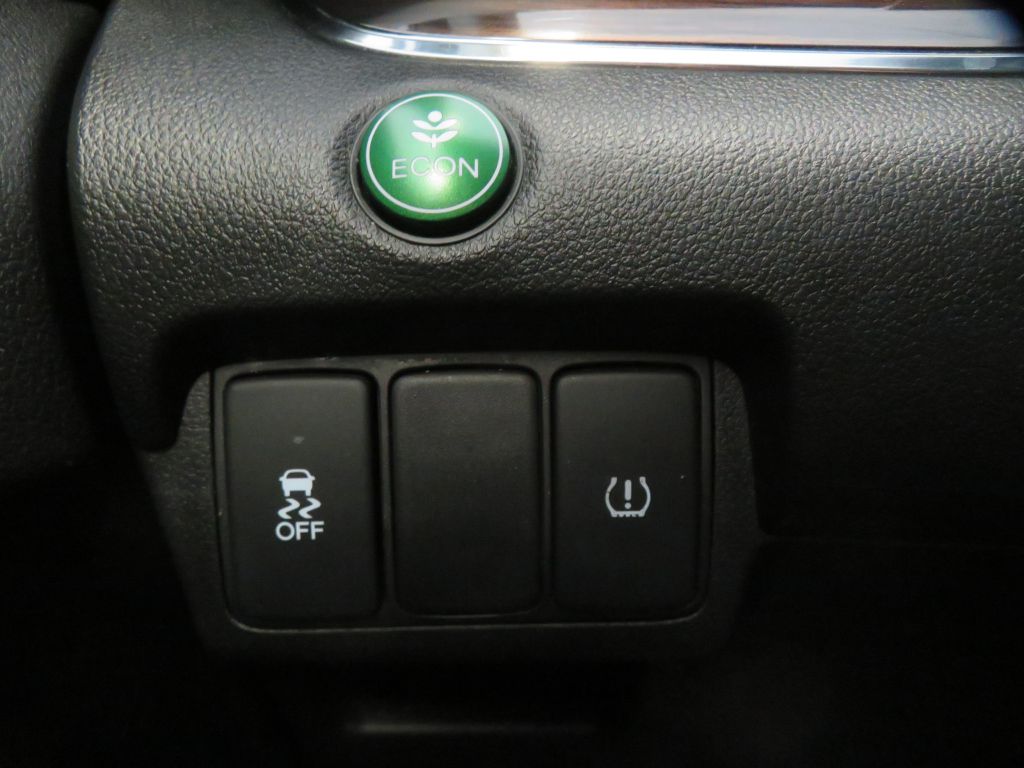 Photo 35 of this HONDA CR-V