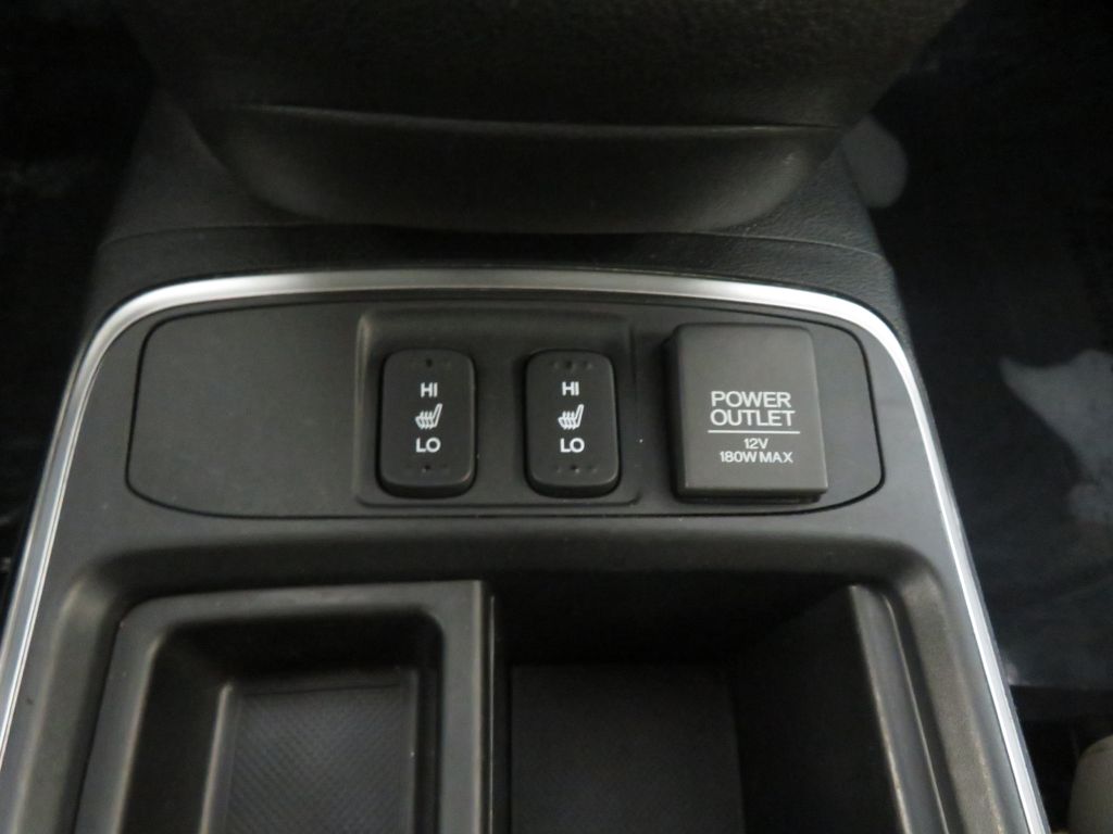 Photo 43 of this HONDA CR-V