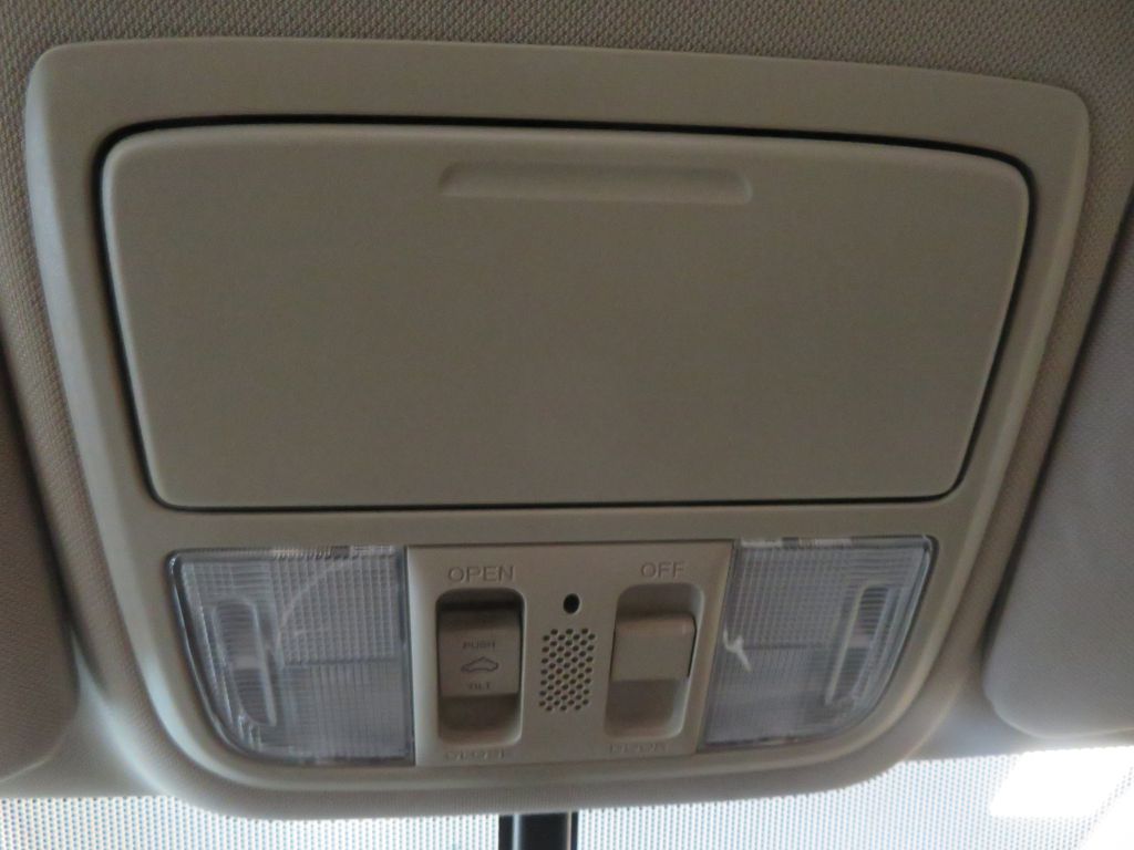 Photo 47 of this HONDA CR-V