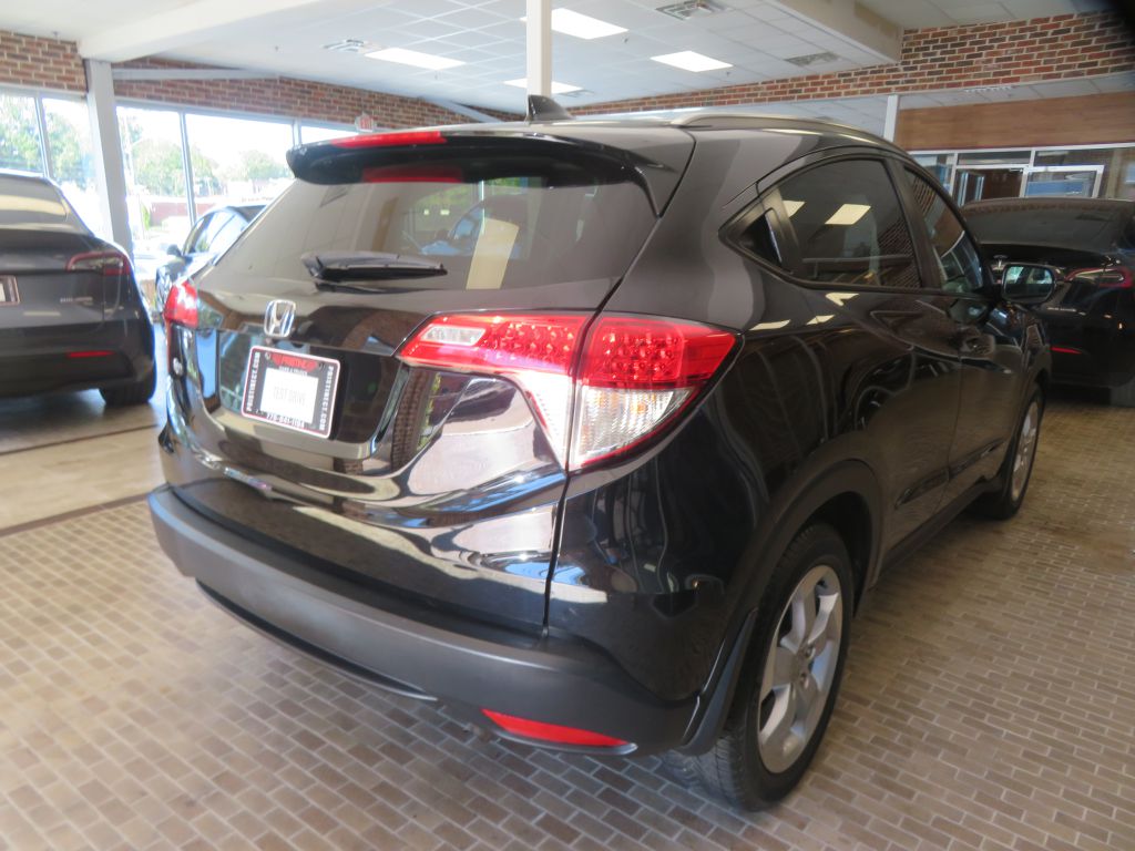 Photo 4 of this HONDA HR-V