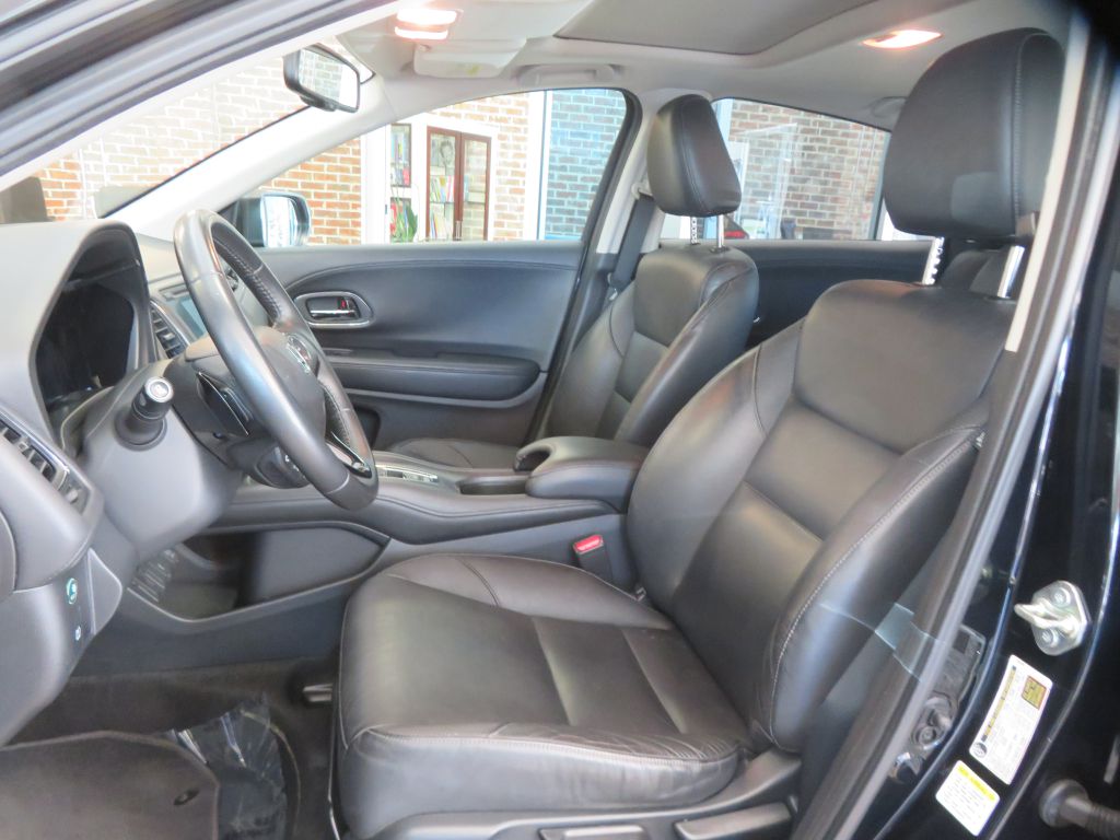 Photo 15 of this HONDA HR-V