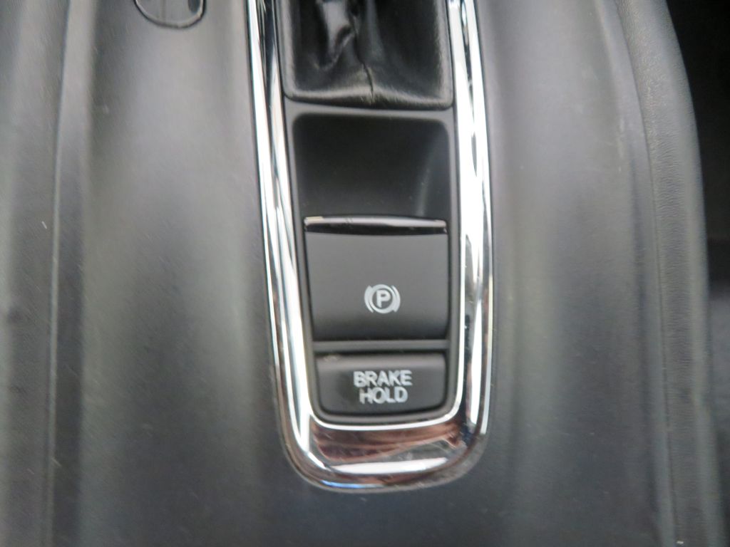 Photo 36 of this HONDA HR-V