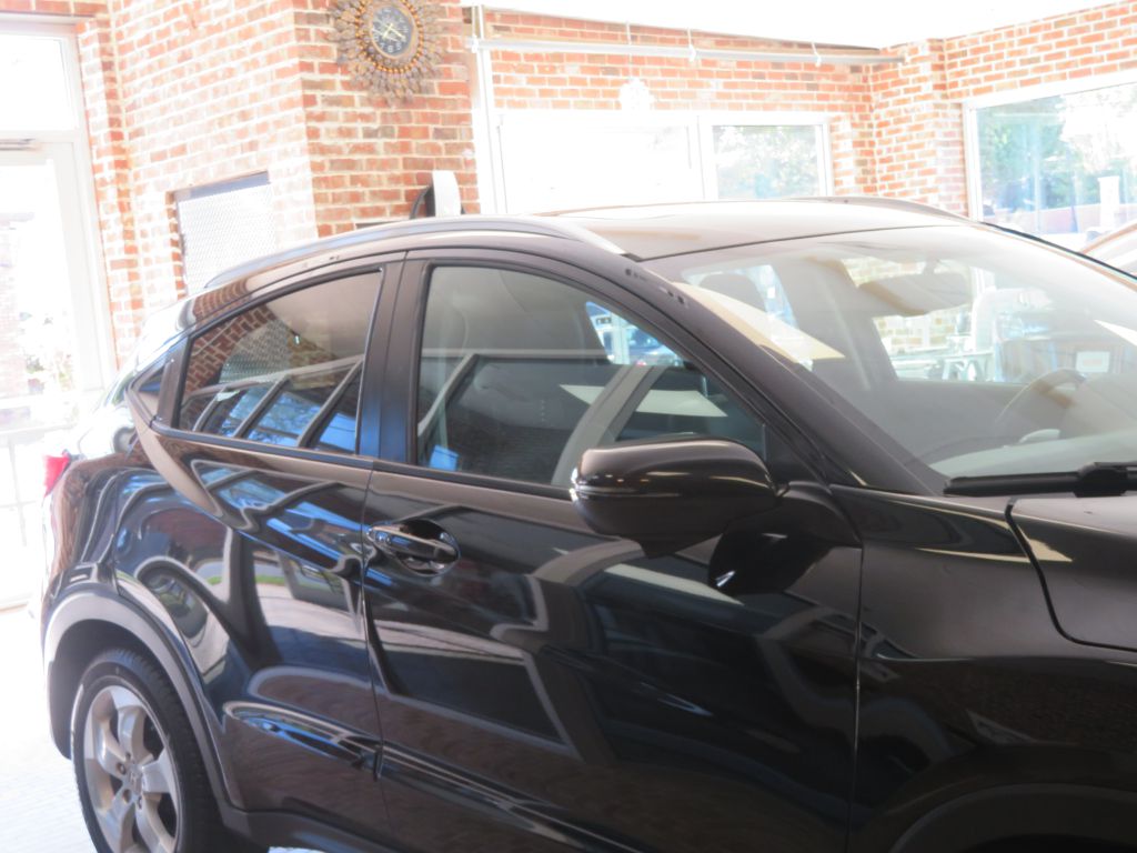 Photo 60 of this HONDA HR-V
