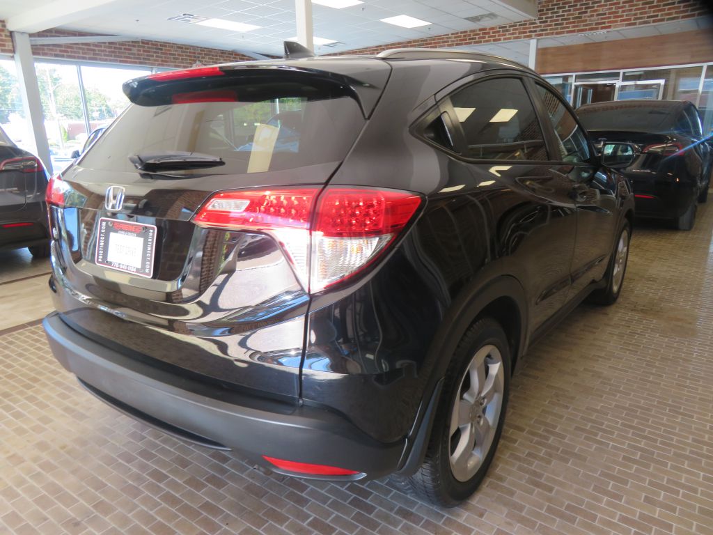 Photo 61 of this HONDA HR-V