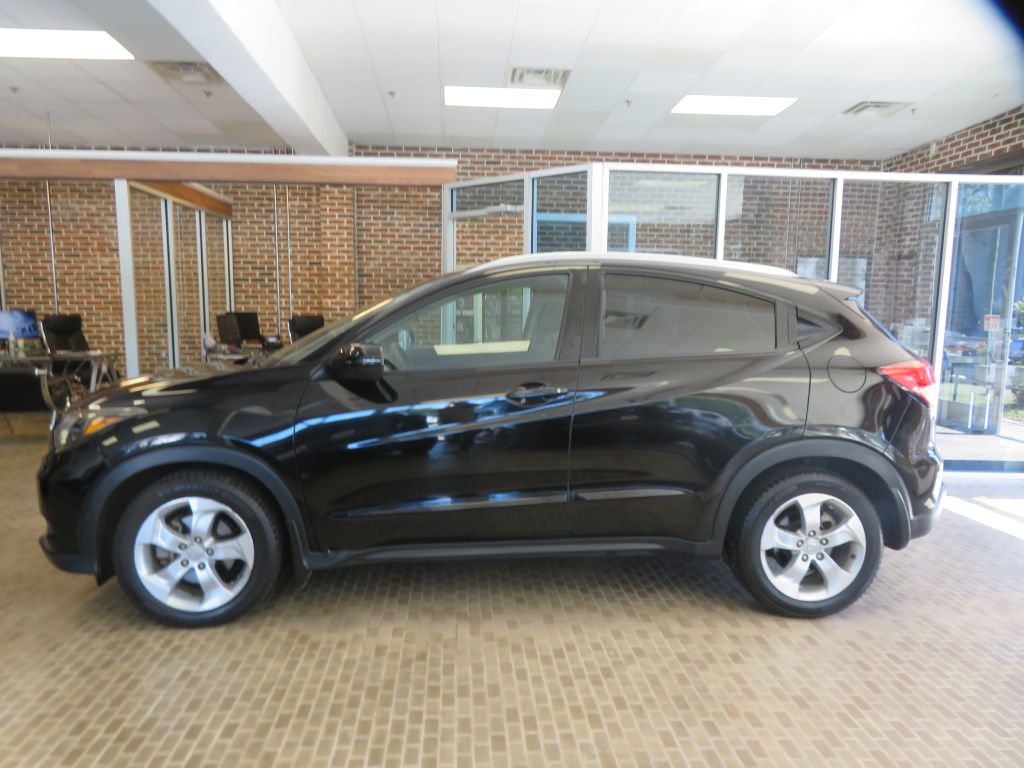 Photo 68 of this HONDA HR-V