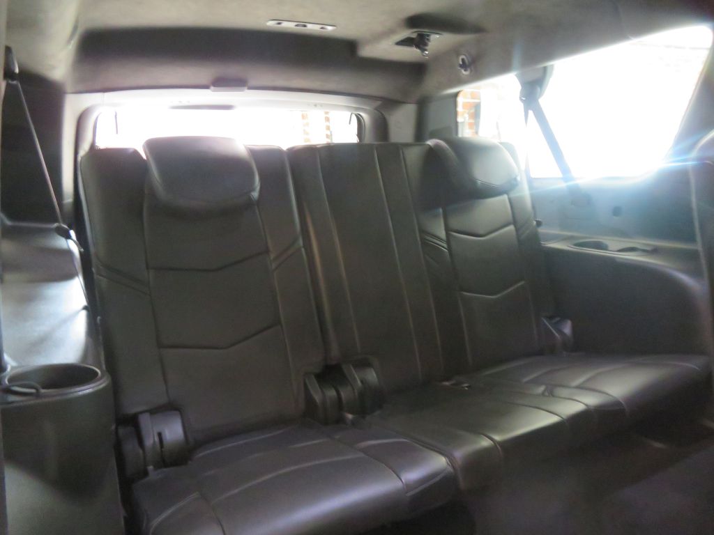 Photo 25 of this CADILLAC ESCALADE