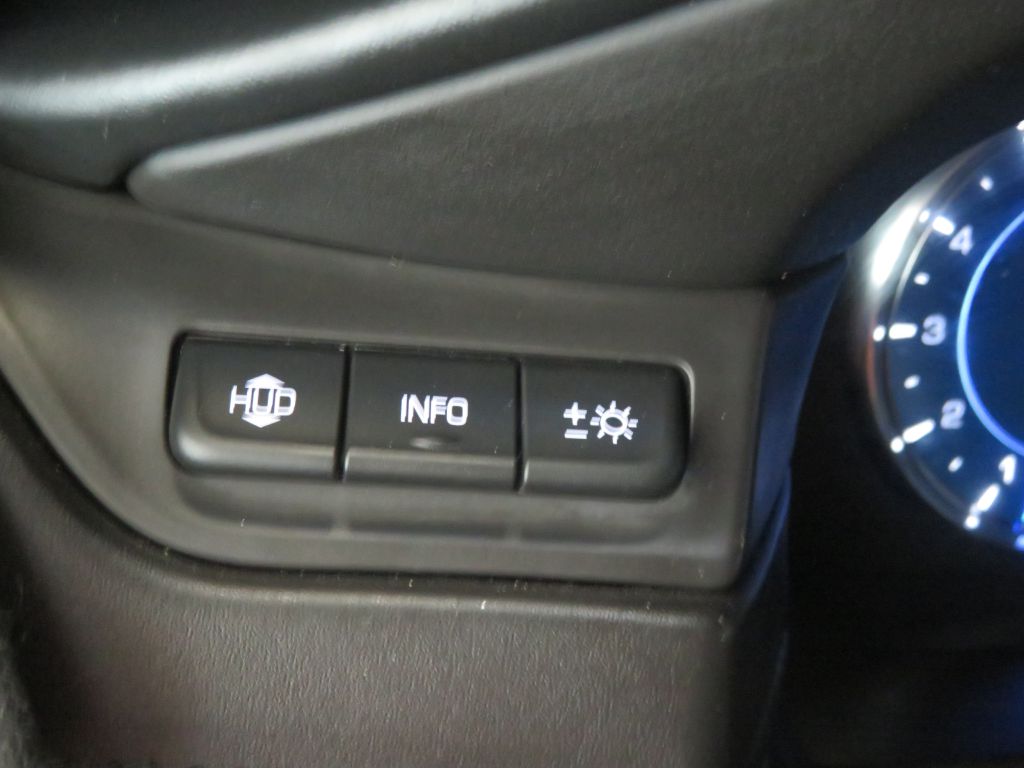 Photo 38 of this CADILLAC ESCALADE