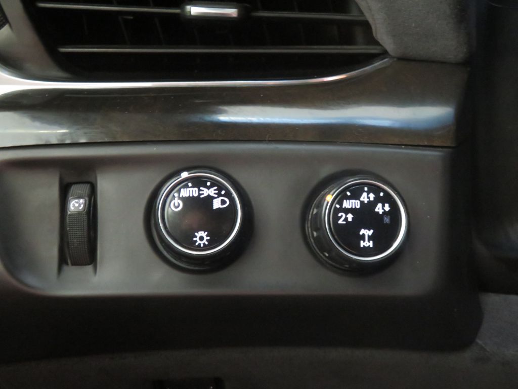 Photo 39 of this CADILLAC ESCALADE