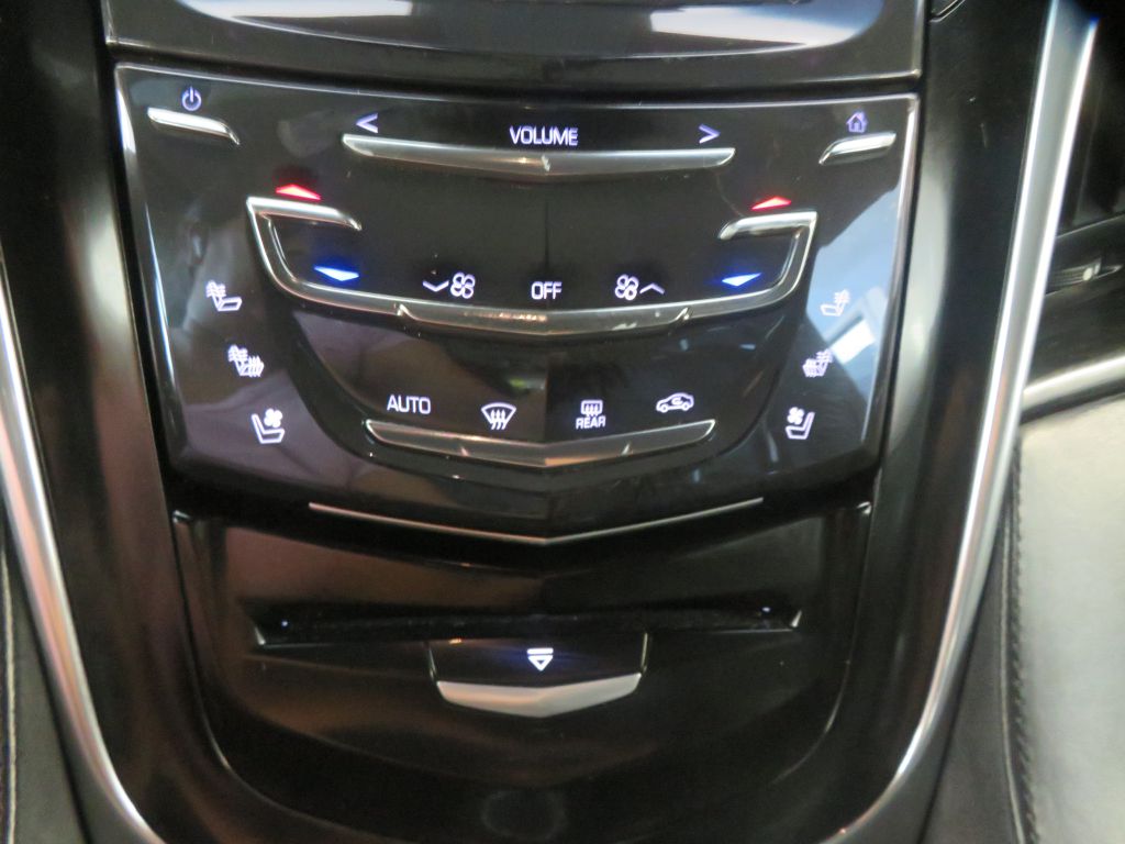 Photo 45 of this CADILLAC ESCALADE