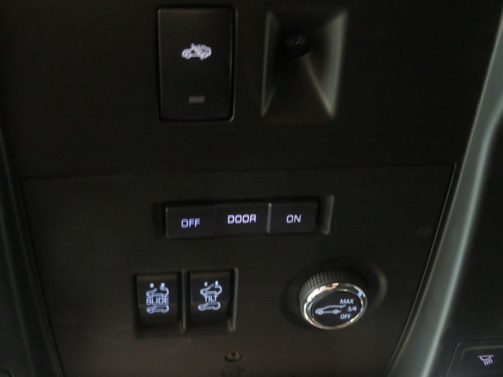 Photo 50 of this CADILLAC ESCALADE