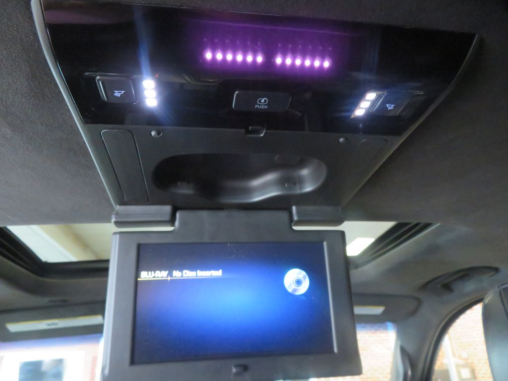 Photo 52 of this CADILLAC ESCALADE